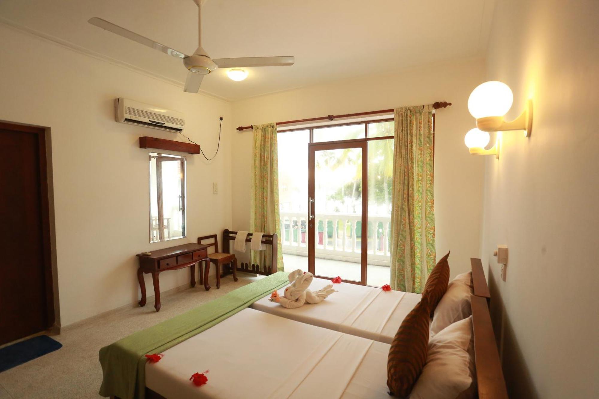 Sumadai Beach Hotel Beruwala Exterior foto